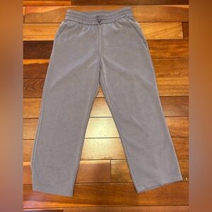Lululemon Softstreme High-Rise Straight-Leg Crop in Purple Ash, size 4